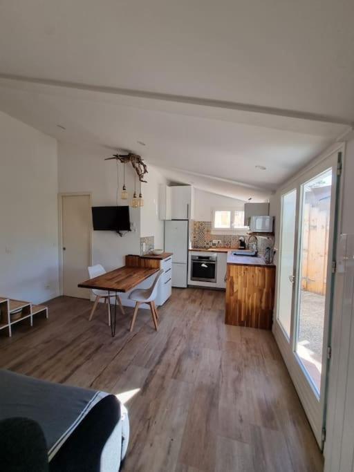 Maison Au Calme Proche Calanques Holiday home *